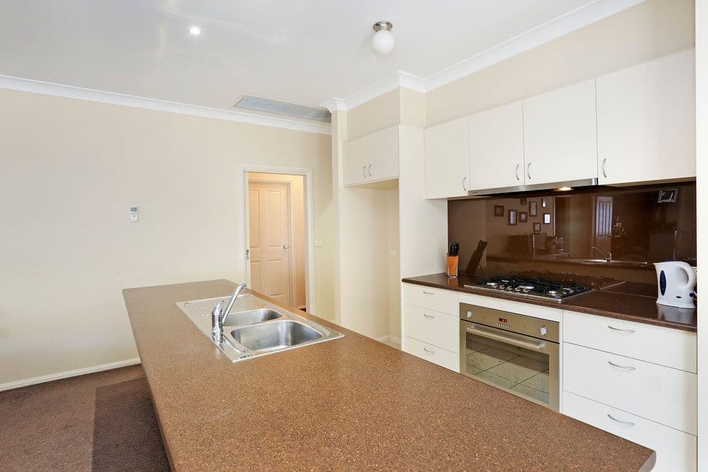 31 Kardinia Street, Belmont VIC 3216, Belmont - Thumbnail 3