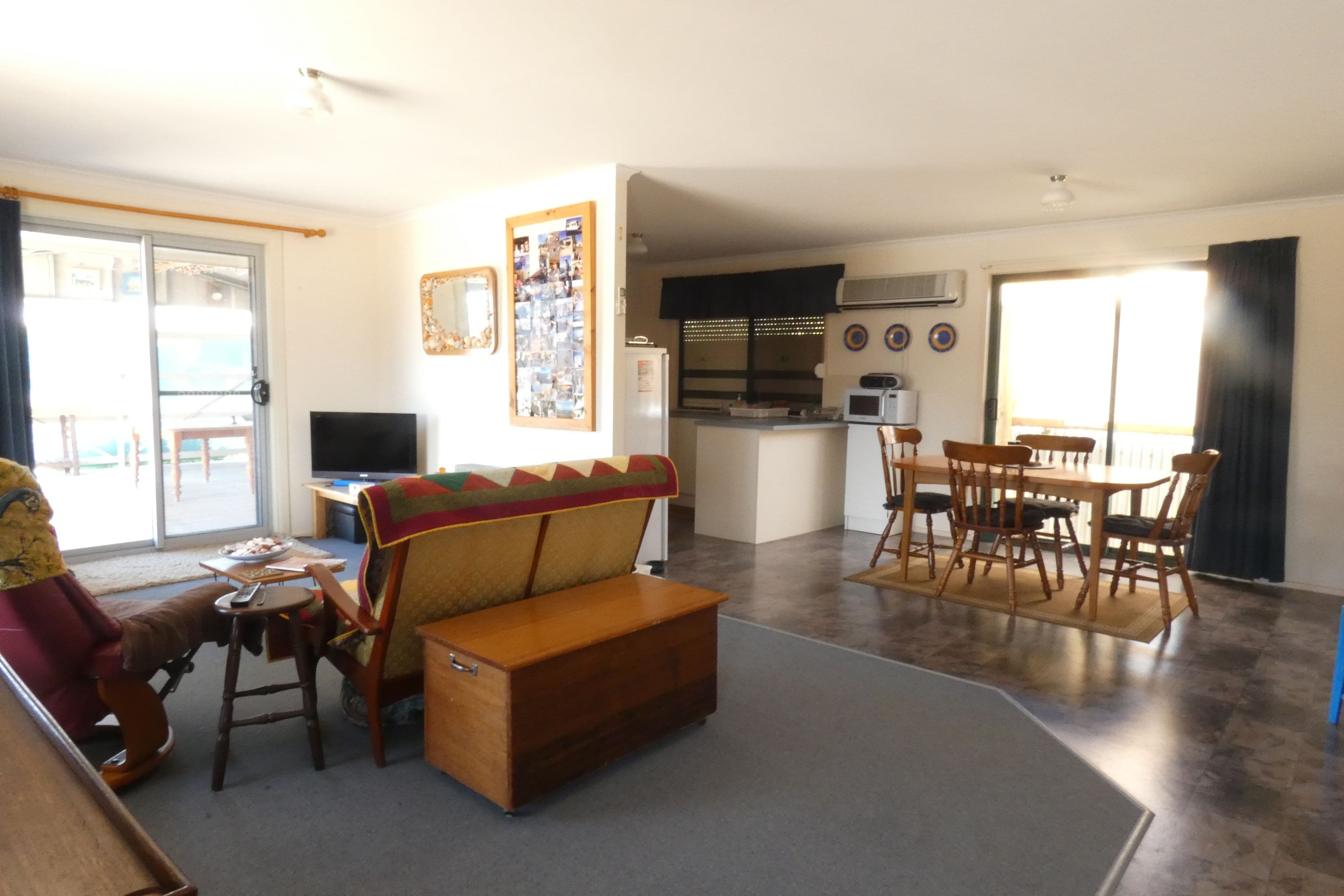 10 Murdoch Crescent, Point Turton SA 5575, Point Turton - Thumbnail 2