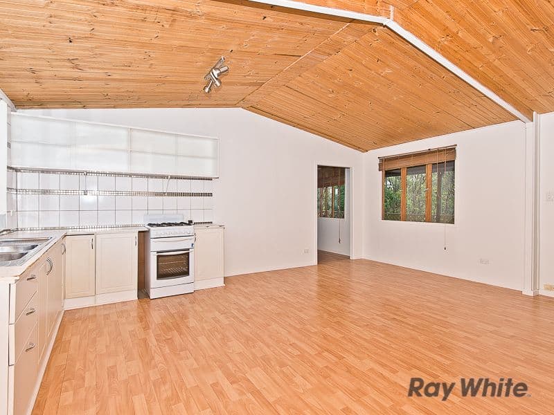 33 Raven Court, WARNER QLD 4500, Warner - Thumbnail 4