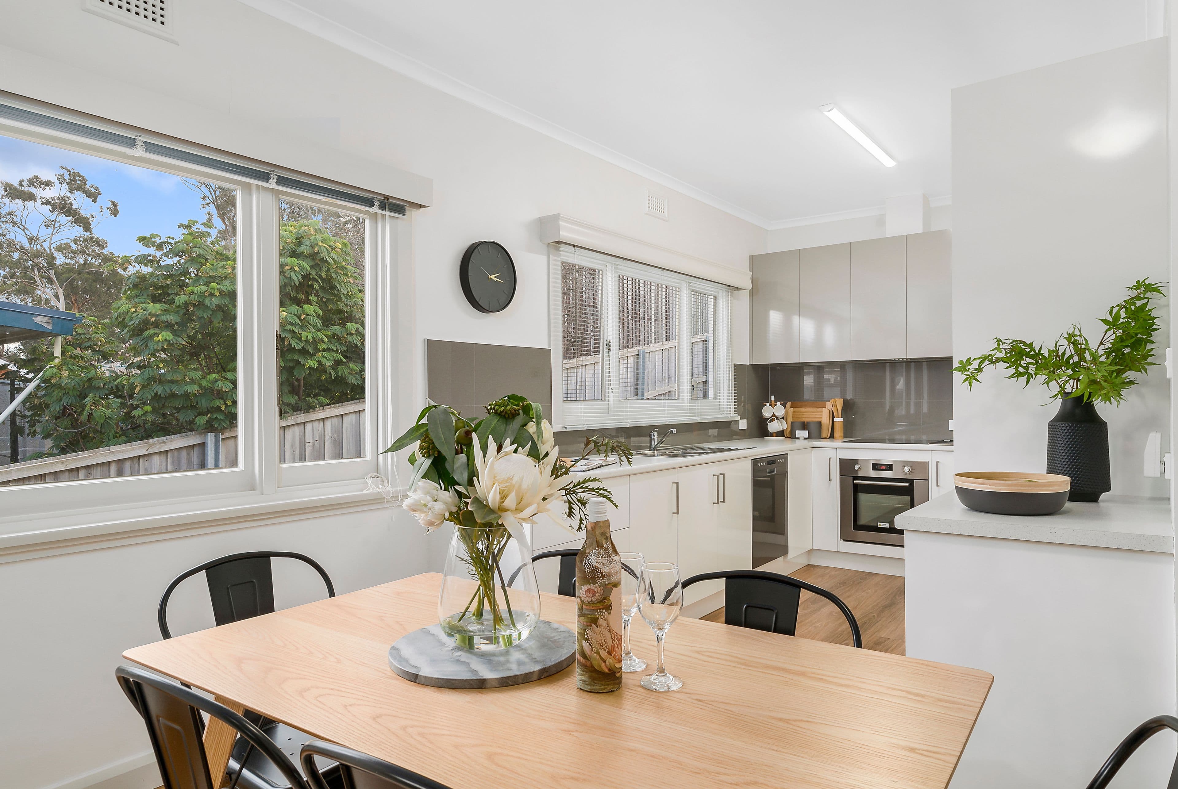 83 Gordons Hill Road, Lindisfarne TAS 7015, Lindisfarne - Thumbnail 2