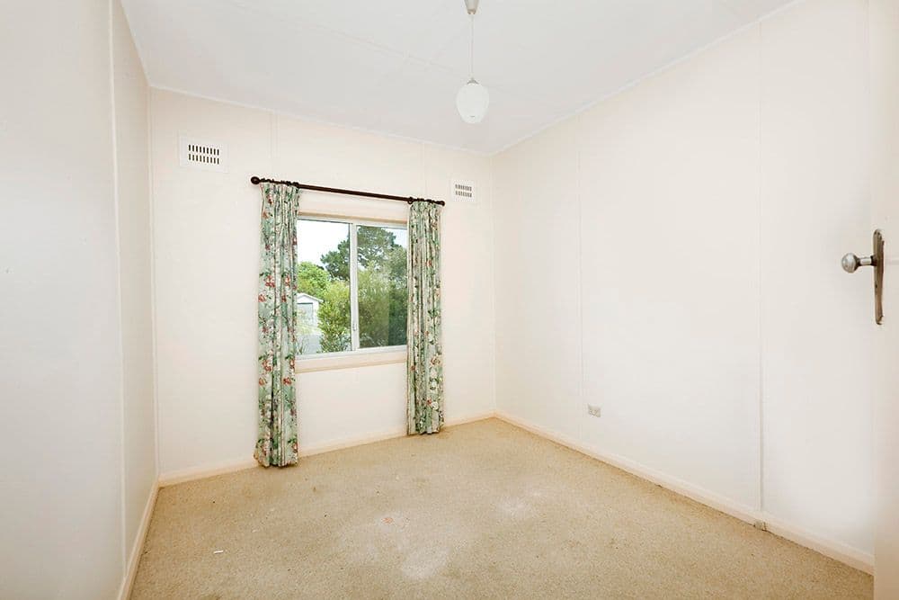 16 Oxley Drive, MITTAGONG NSW 2575, Mittagong - Thumbnail 8