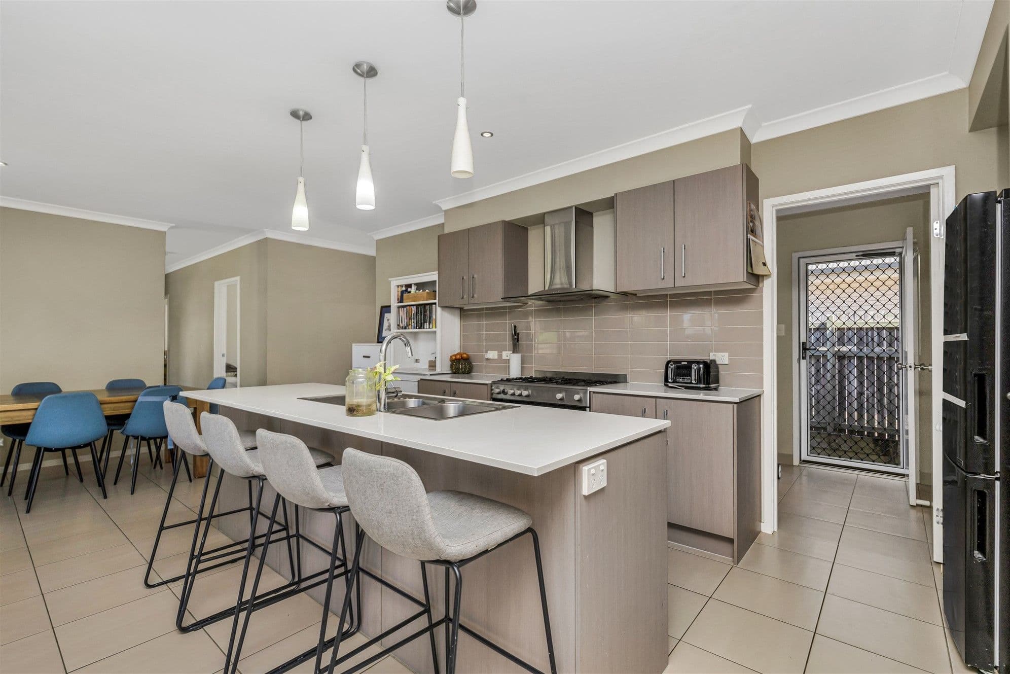 99 Brisbane Road, Warner QLD 4500, Warner - Thumbnail 7