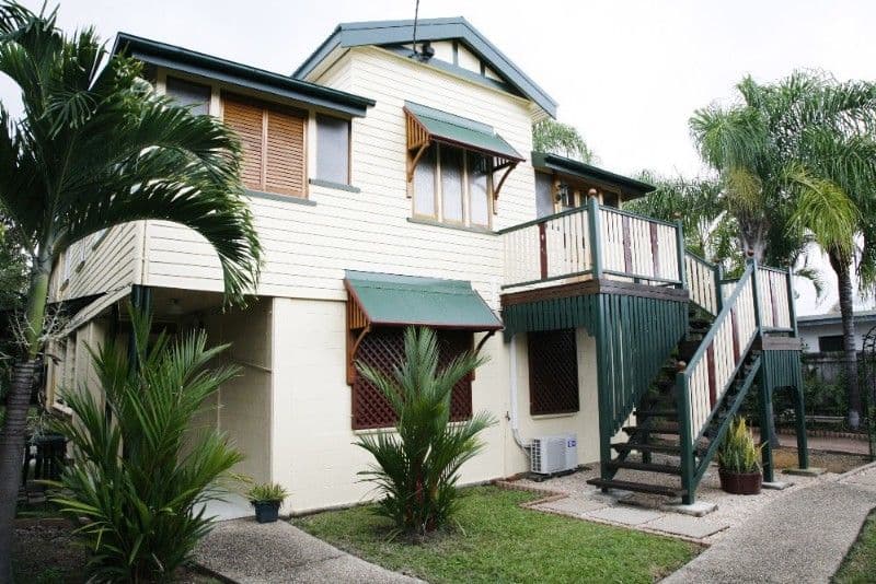 34 Albury Street, PIMLICO QLD 4812, Pimlico - Image 1