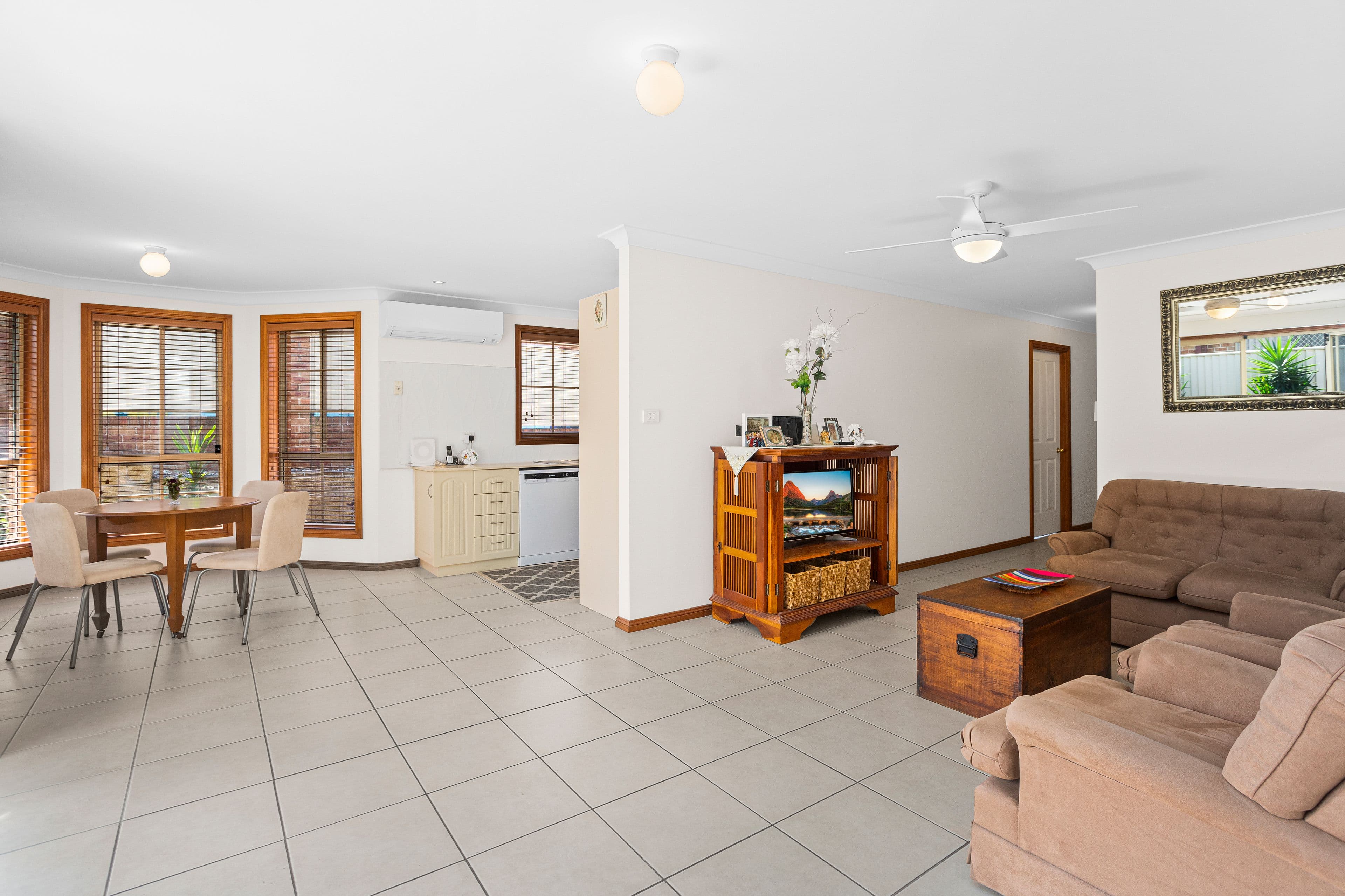 56 Kingston Street, Oak Flats NSW 2529, Oak Flats - Thumbnail 2