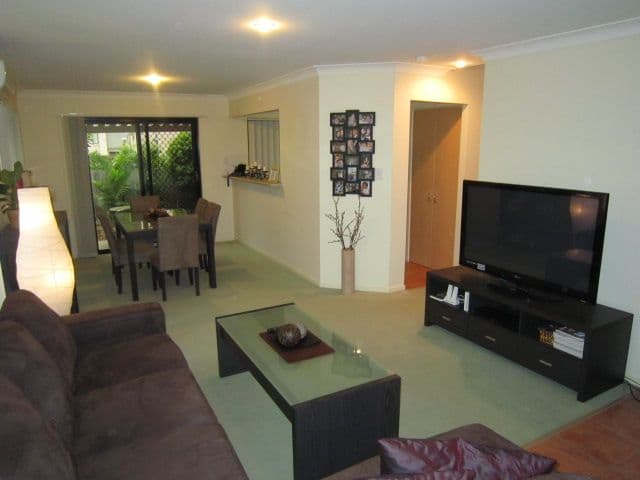 10 Diane Court, ALGESTER QLD 4115, Algester - Thumbnail 2