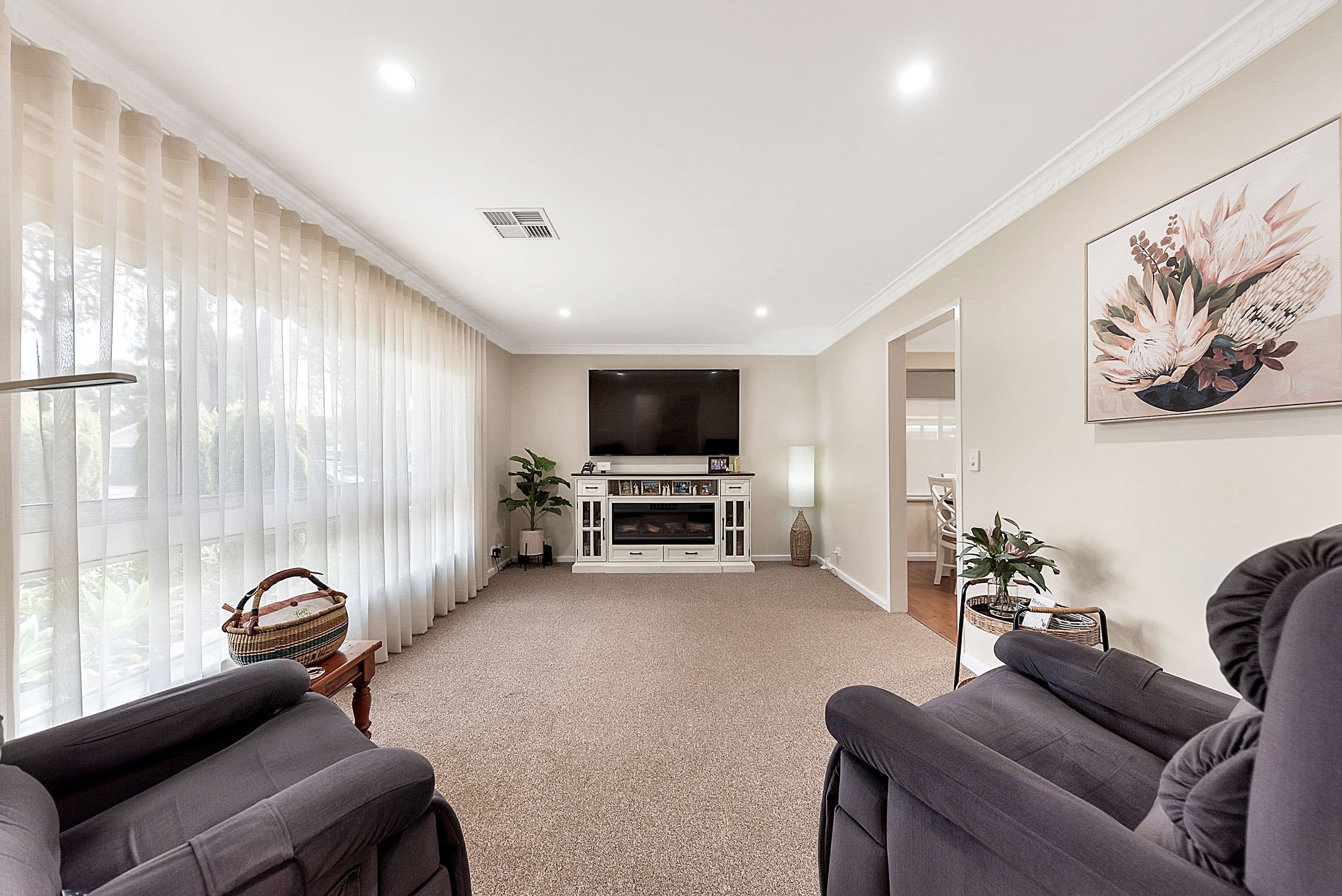 12 Guernsey Crescent, Salisbury North SA 5108, Salisbury North - Thumbnail 3