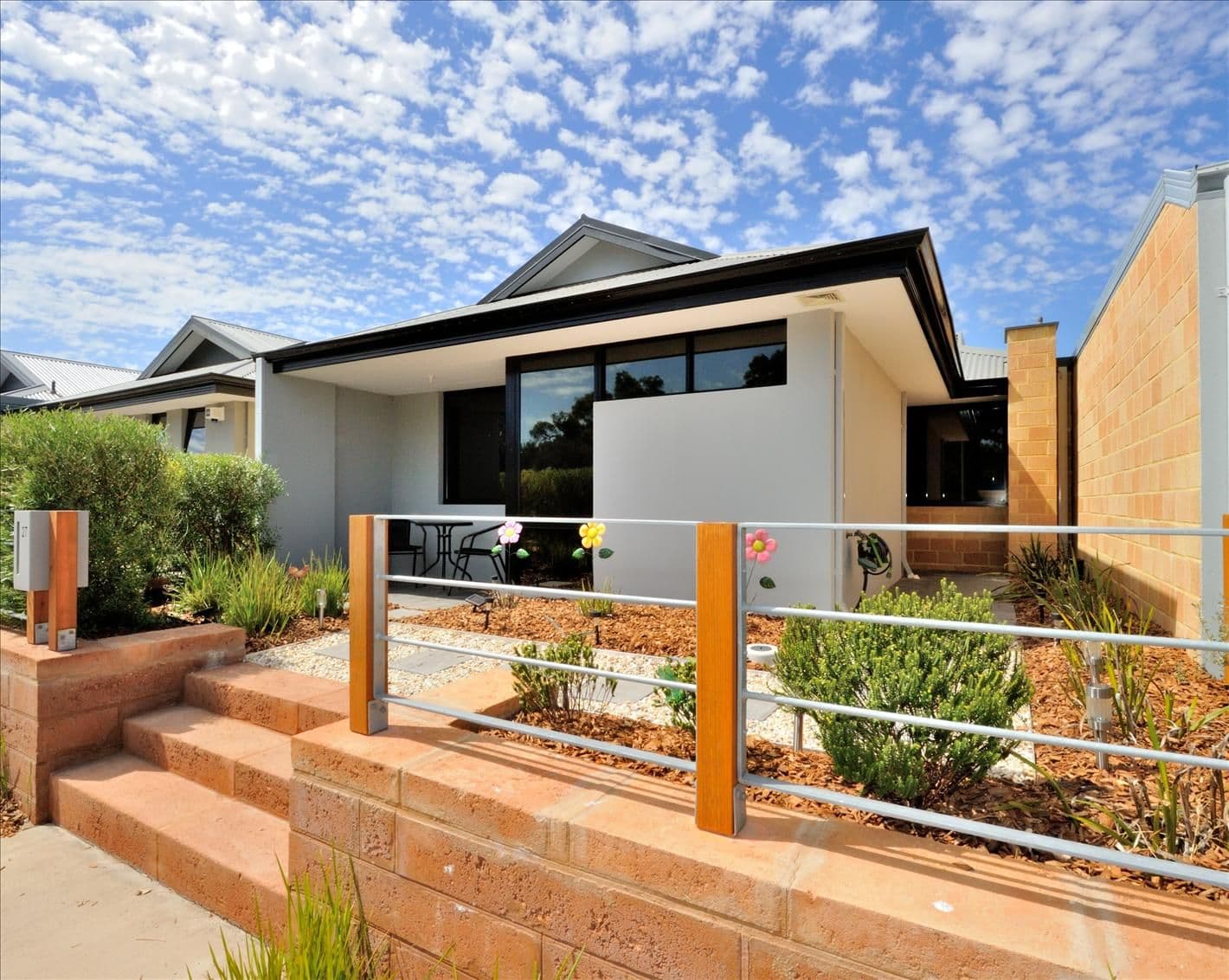 27 Stanbury Crescent, ELLENBROOK WA 6069, Ellenbrook - Image 1