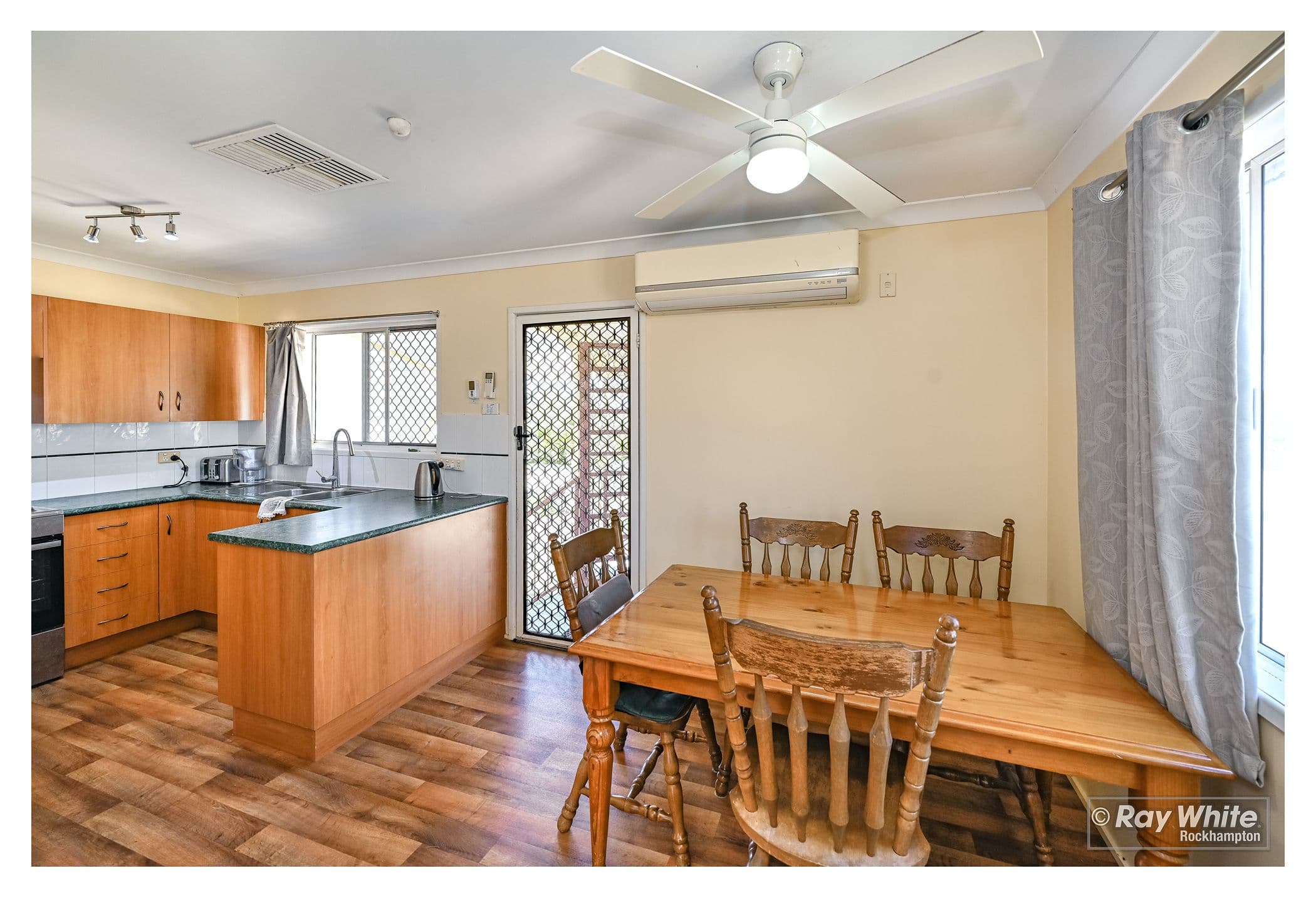 4 Sunrise Crescent, Gracemere QLD 4702, Gracemere - Thumbnail 6