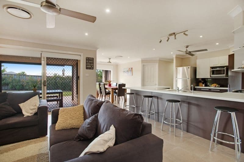 31 Redgum Circuit, ABERGLASSLYN NSW 2320, Aberglasslyn - Thumbnail 4