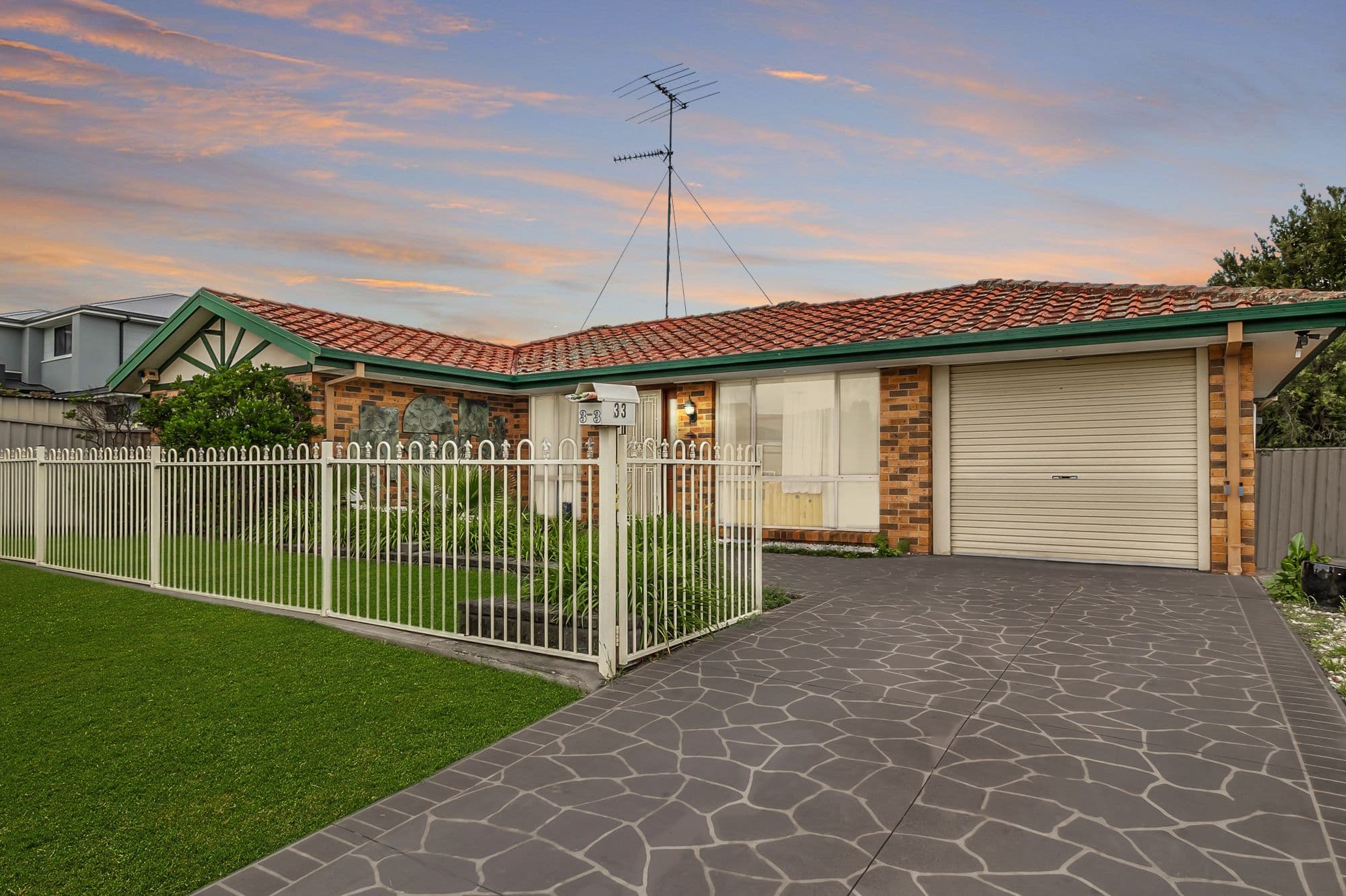 33 Falcon Crescent, Claremont Meadows NSW 2747, Claremont Meadows - Image 1