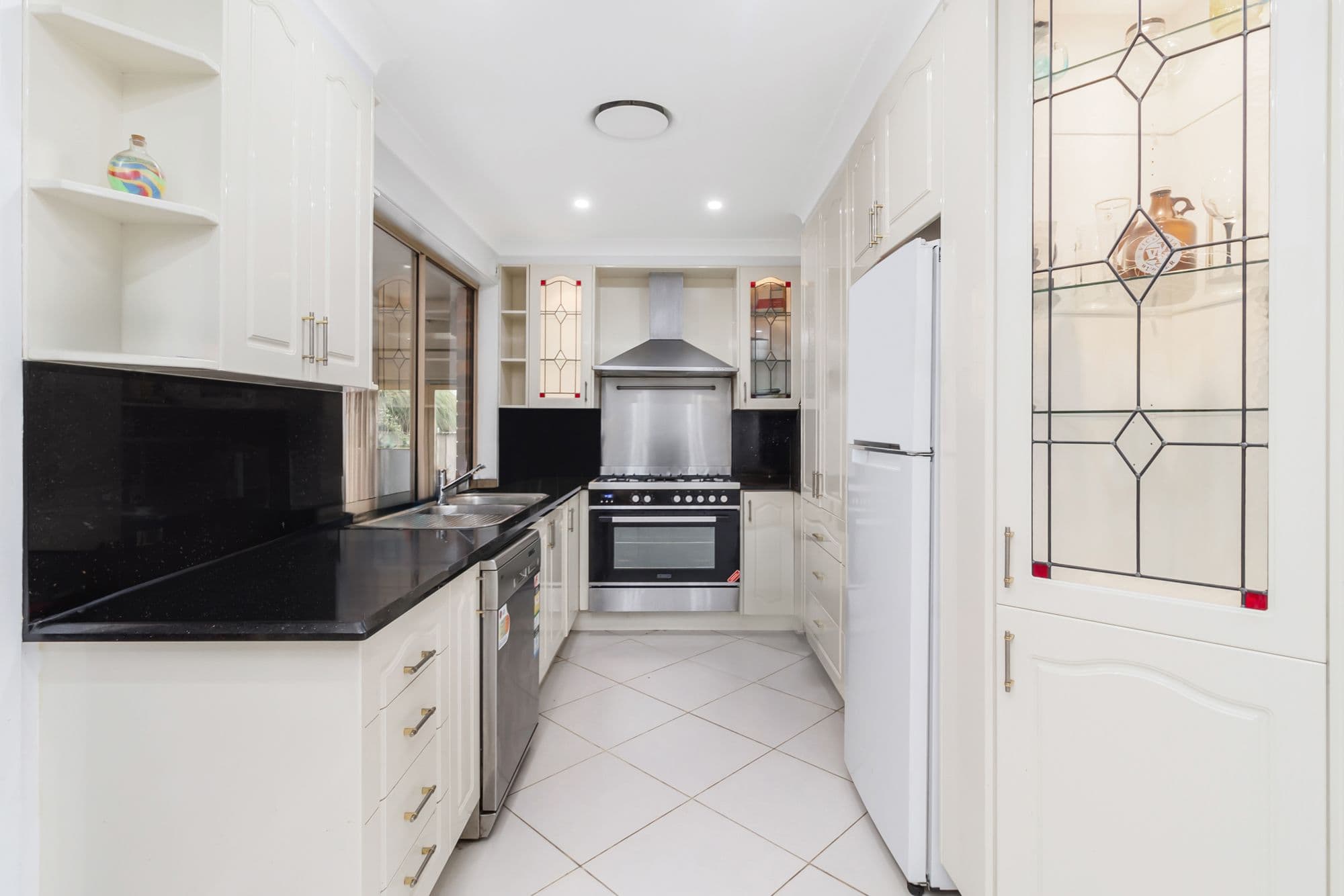33 Falcon Crescent, Claremont Meadows NSW 2747, Claremont Meadows - Thumbnail 2