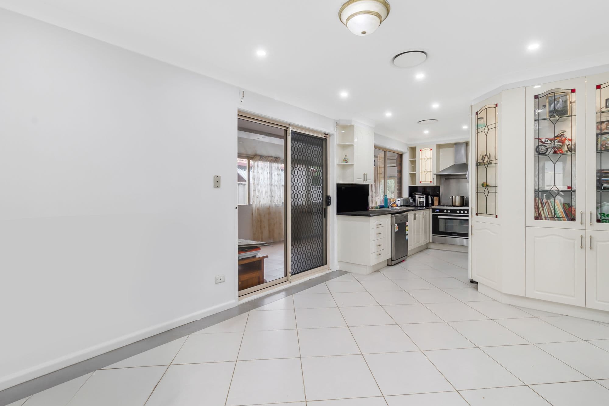 33 Falcon Crescent, Claremont Meadows NSW 2747, Claremont Meadows - Thumbnail 3