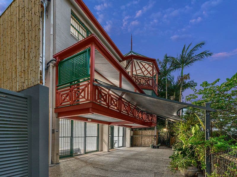 17A Royal Avenue, Spring Hill QLD 4000, Spring Hill - Thumbnail 2
