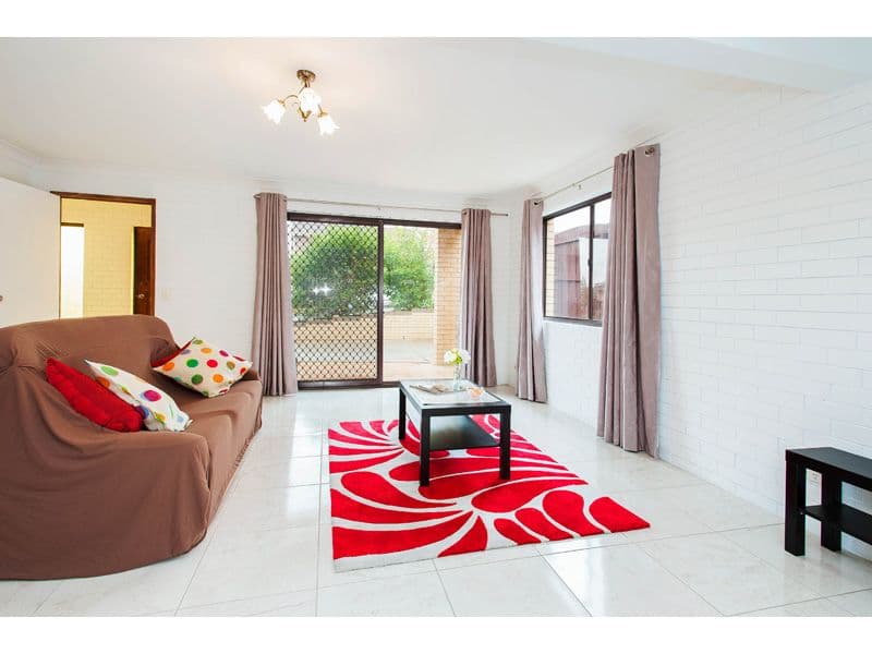 24 Brochet Street, MANSFIELD QLD 4122, Mansfield - Thumbnail 2
