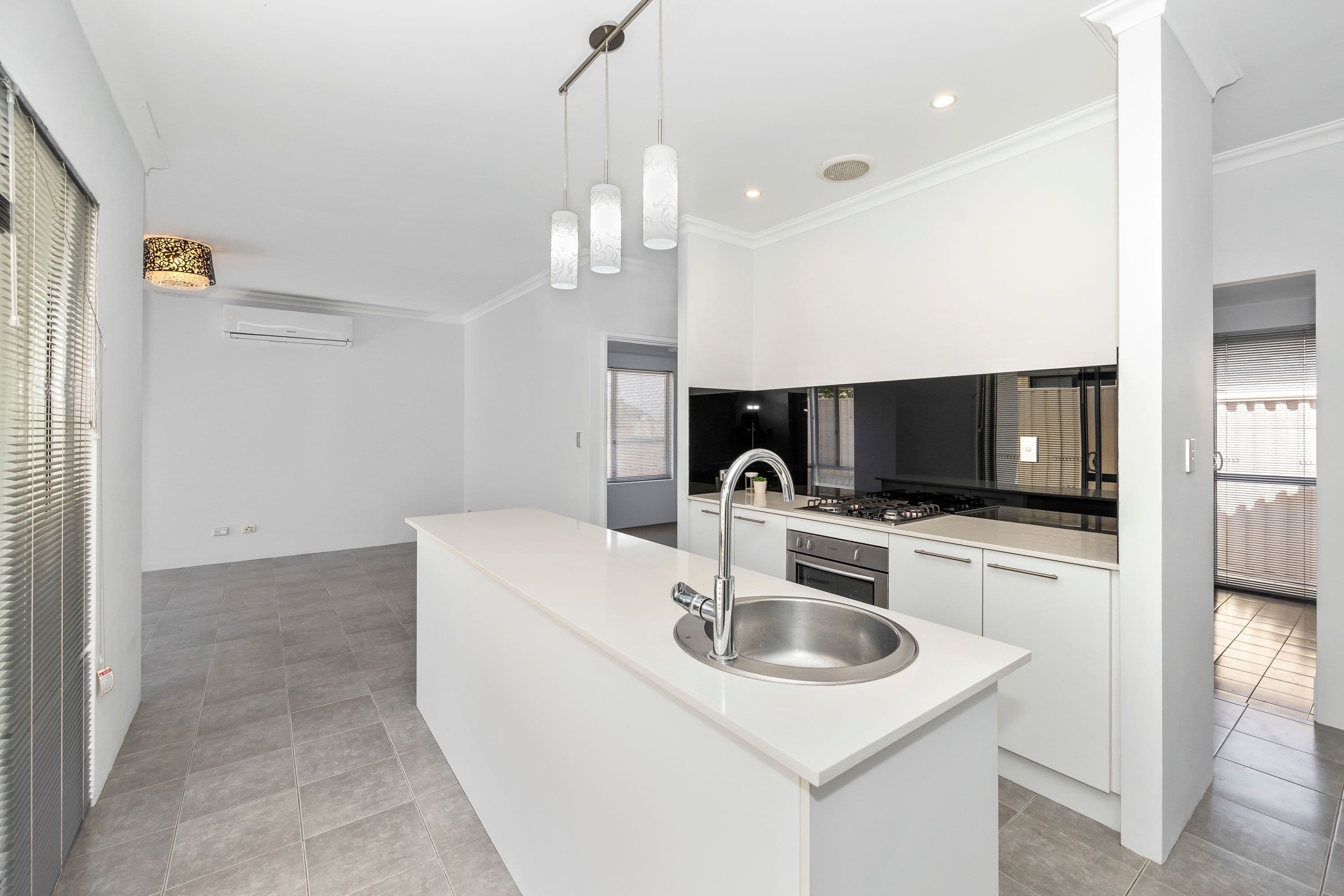 31 Gnangara Road, Madeley WA 6065, Madeley - Thumbnail 4