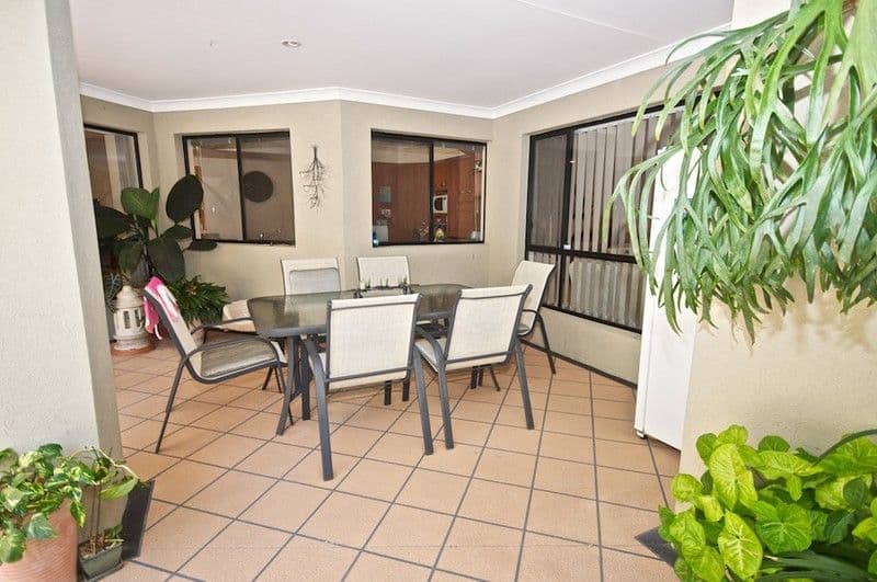 65 Arun Drive, ARUNDEL QLD 4214, Arundel - Thumbnail 5