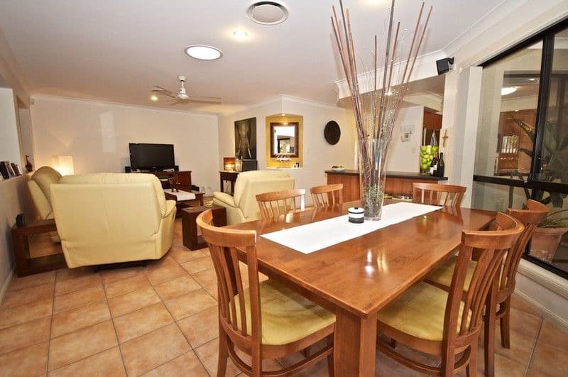 65 Arun Drive, ARUNDEL QLD 4214, Arundel - Thumbnail 8