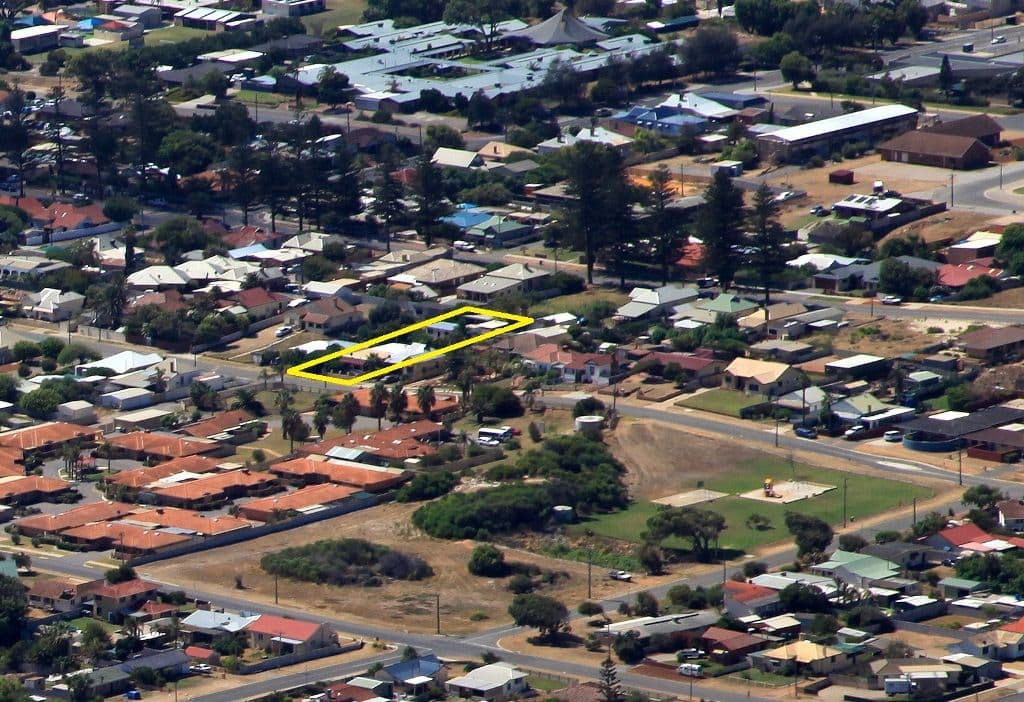 135 Gregory Street, BEACHLANDS WA 6530, Beachlands - Image 1