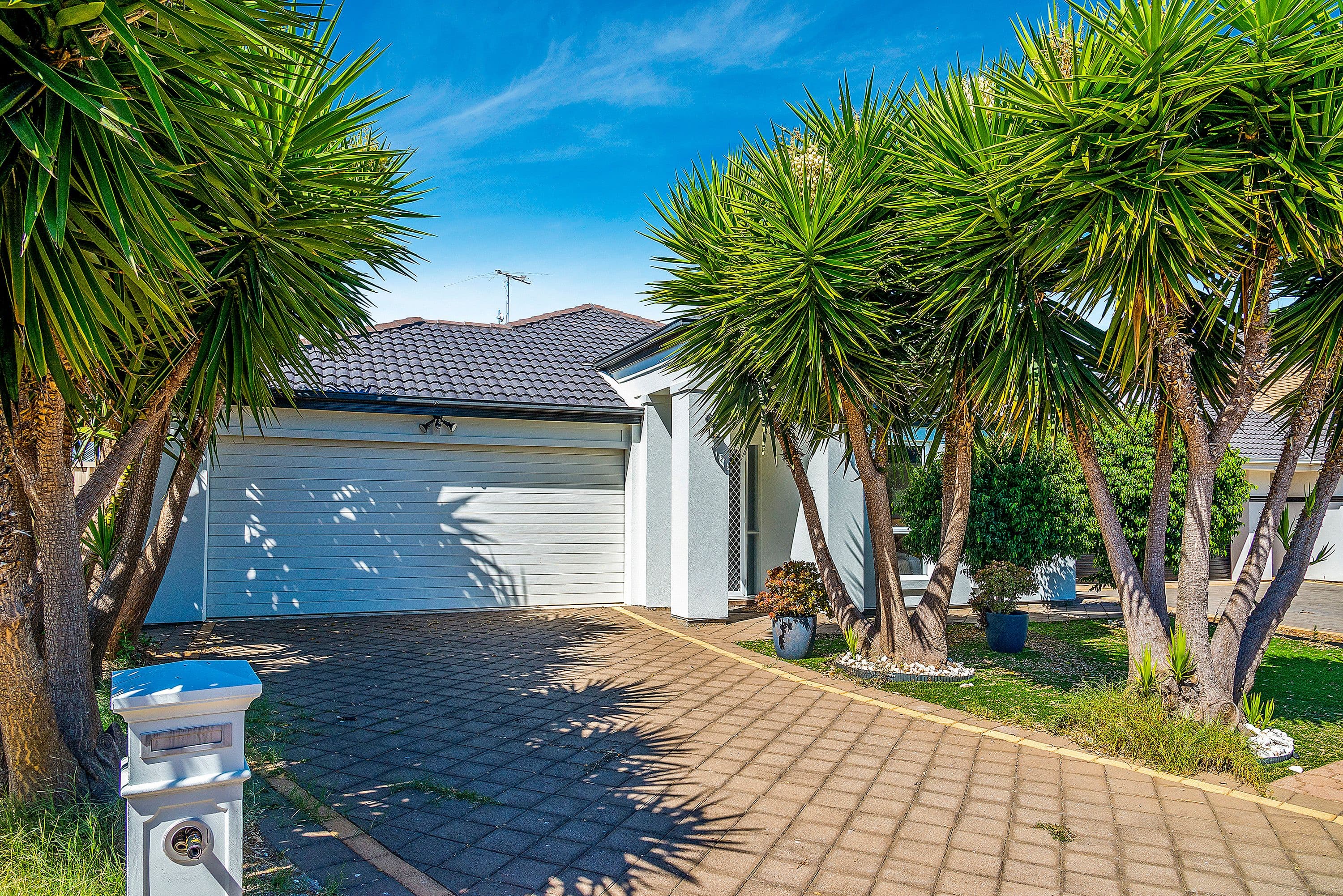 15 Airdrie Avenue, Parafield Gardens SA 5107, Parafield Gardens - Thumbnail 3