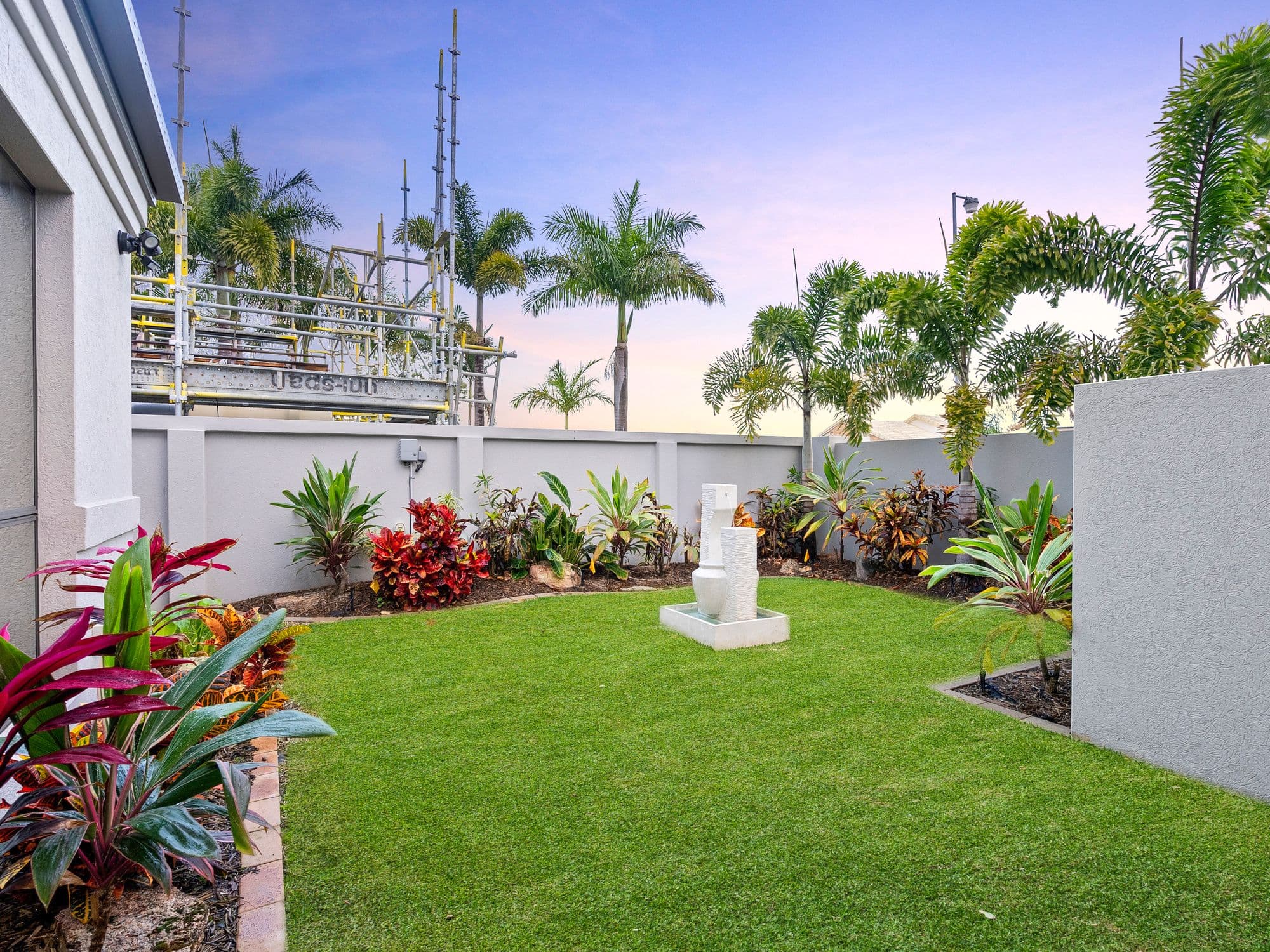 49 Pebble Beach Drive, Runaway Bay QLD 4216, Runaway Bay - Thumbnail 4
