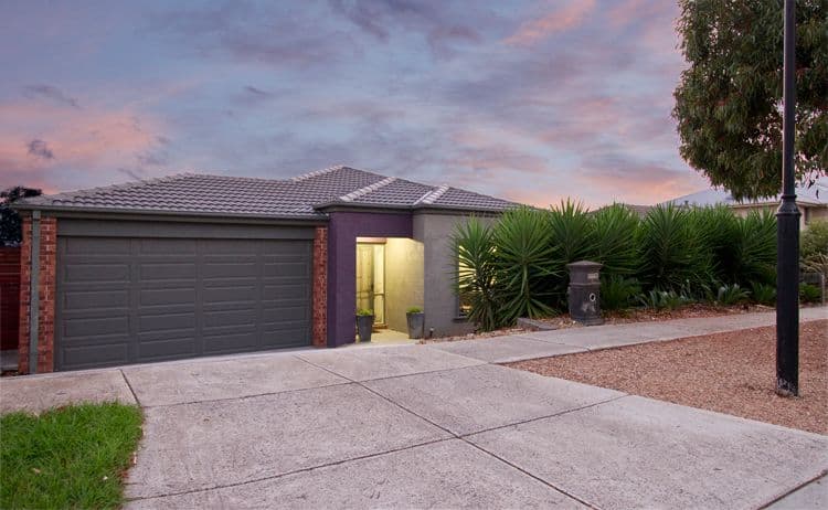 10 Sophie Place, GREENSBOROUGH VIC 3088, Greensborough - Image 1