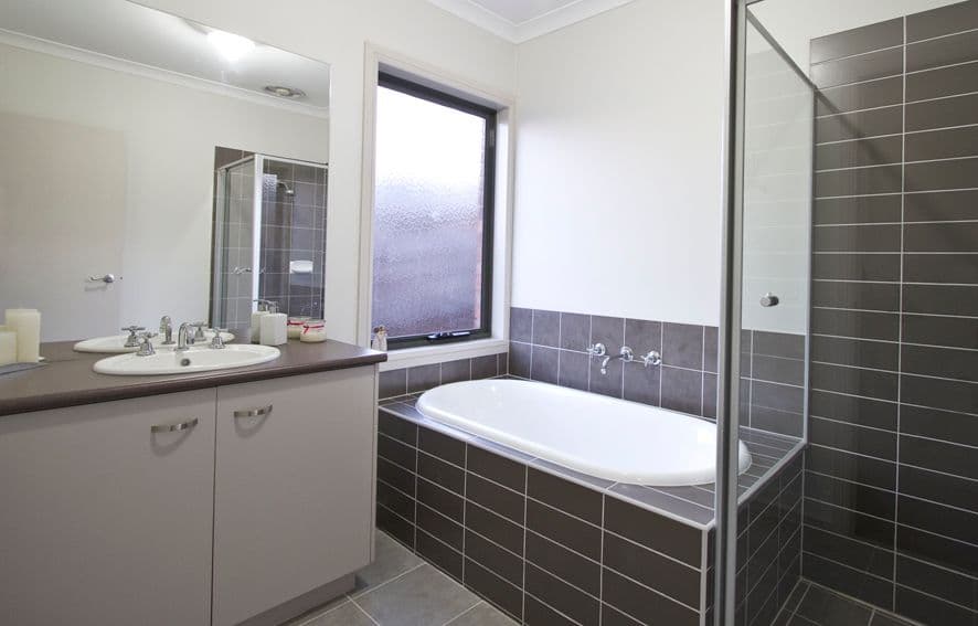 10 Sophie Place, GREENSBOROUGH VIC 3088, Greensborough - Thumbnail 8