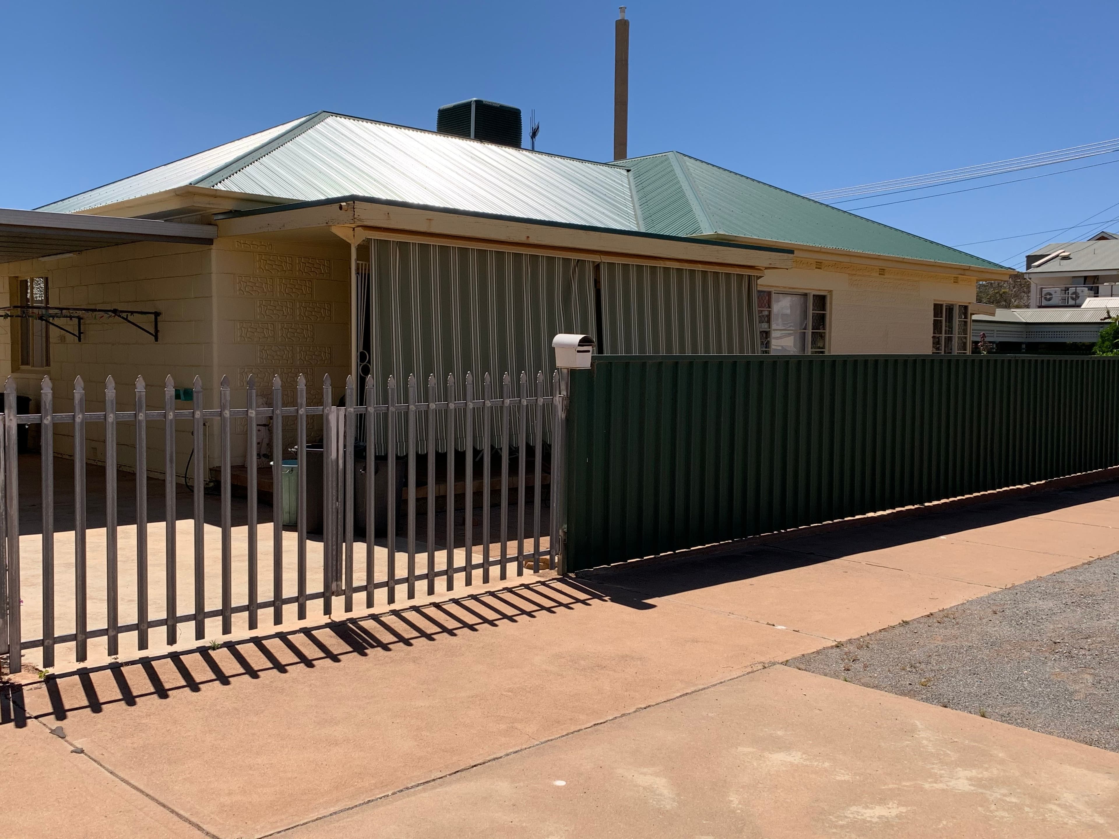 86 Bromide Street, Broken Hill NSW 2880, Broken Hill - Thumbnail 2