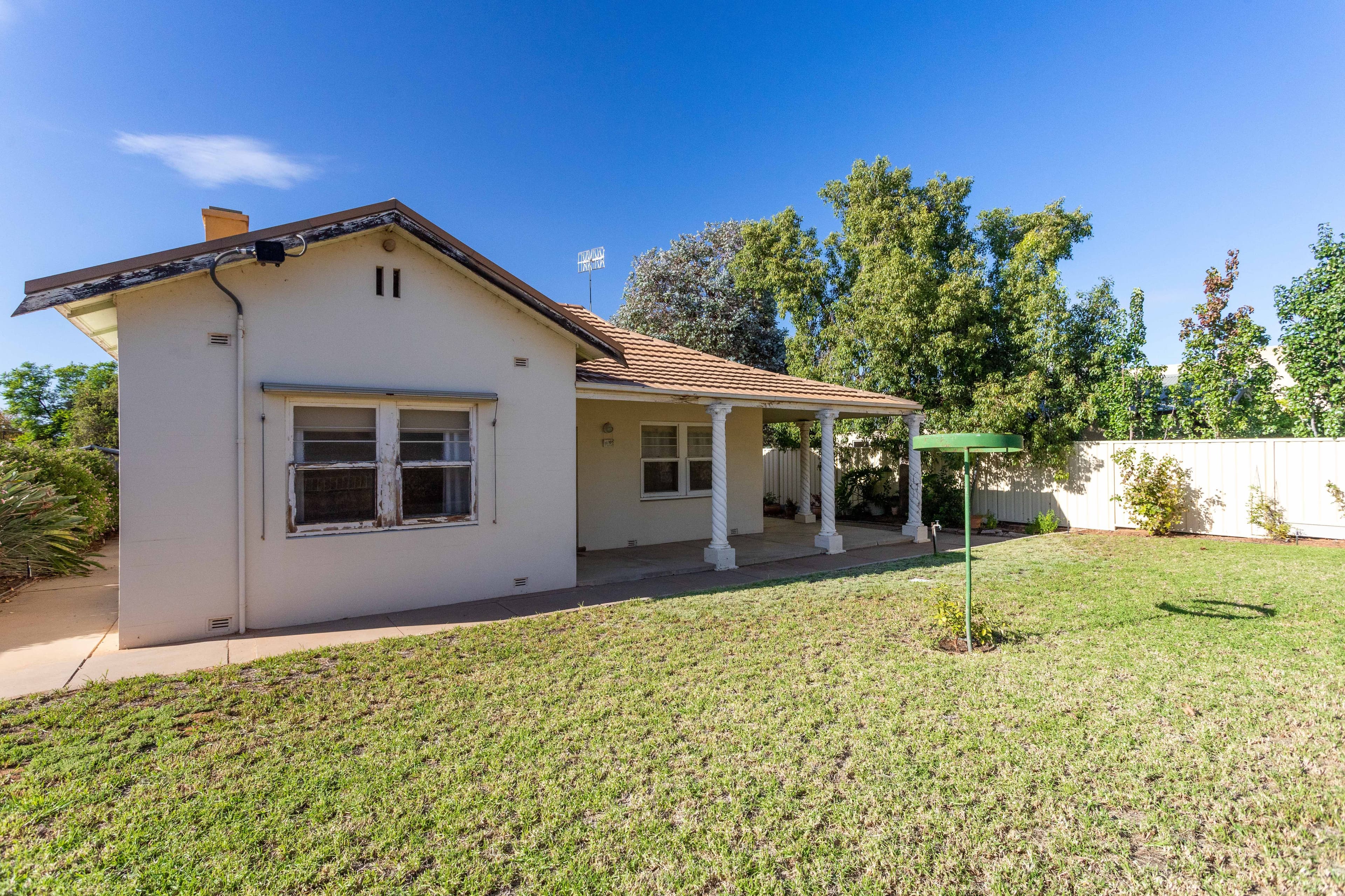 10 Kay Avenue, Berri SA 5343, Berri - Thumbnail 2