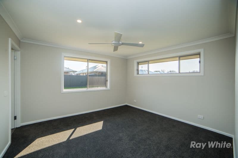 18 O'Malley Close, Grafton - Thumbnail 6