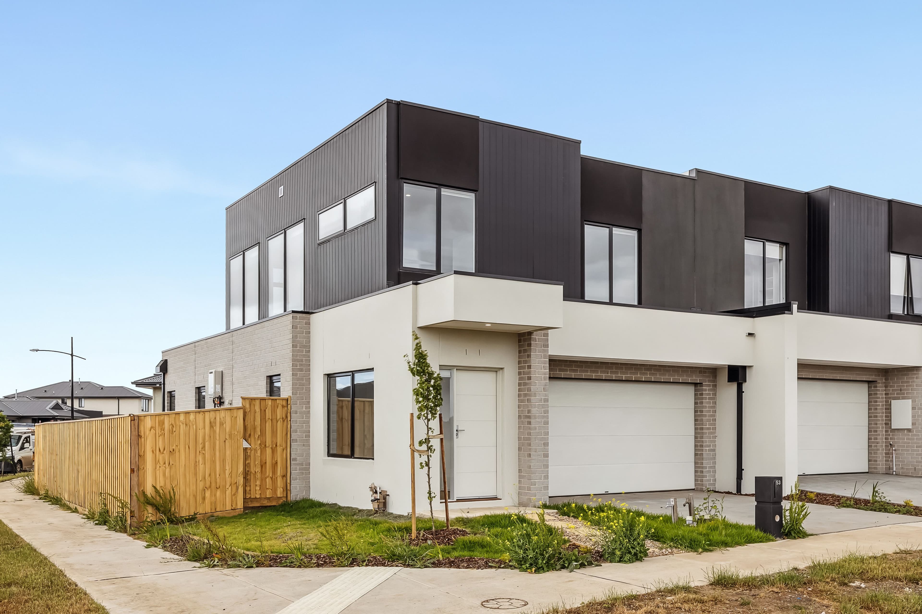 53 Curbridge Drive, Donnybrook VIC 3064, Donnybrook - Thumbnail 2
