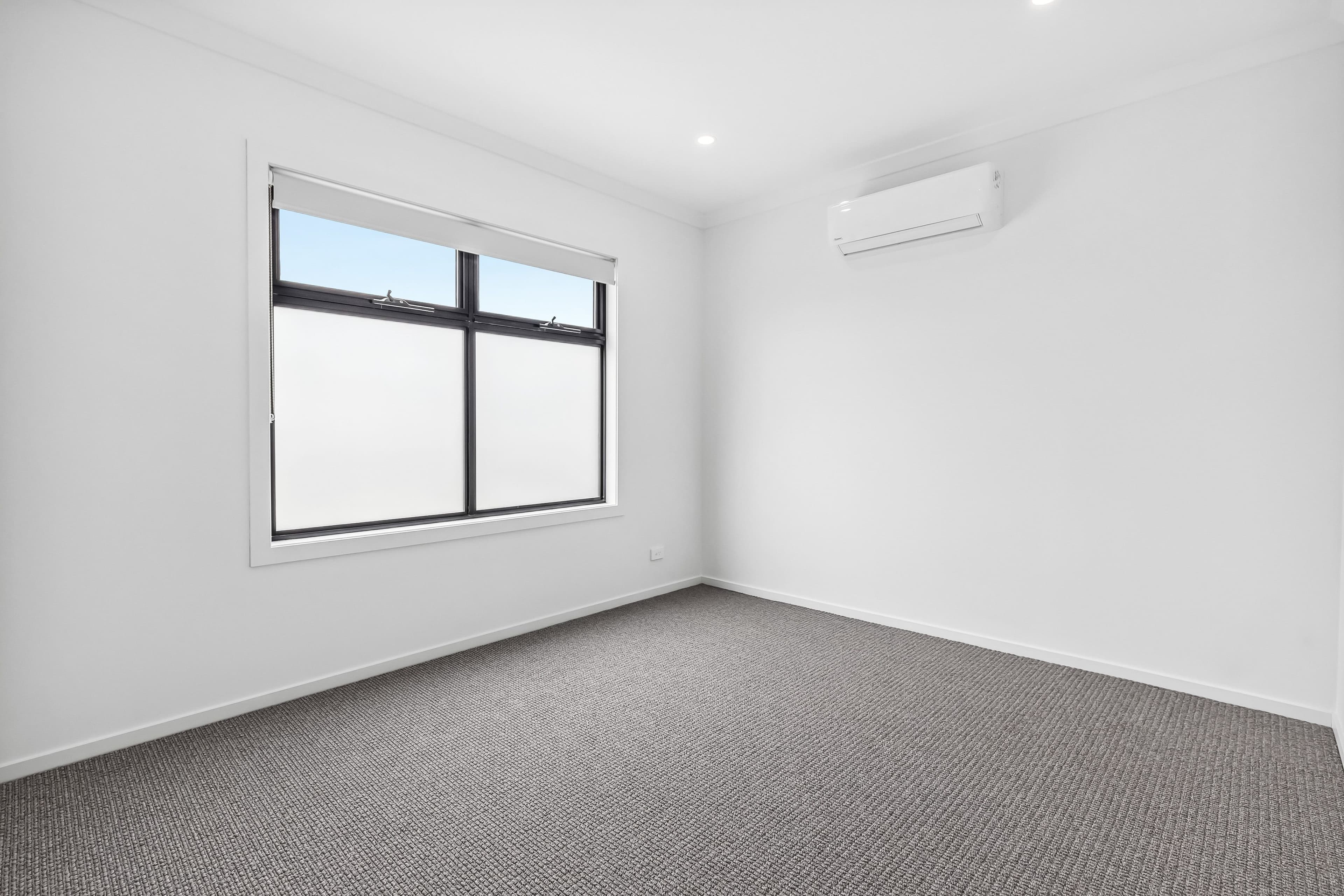 53 Curbridge Drive, Donnybrook VIC 3064, Donnybrook - Thumbnail 6
