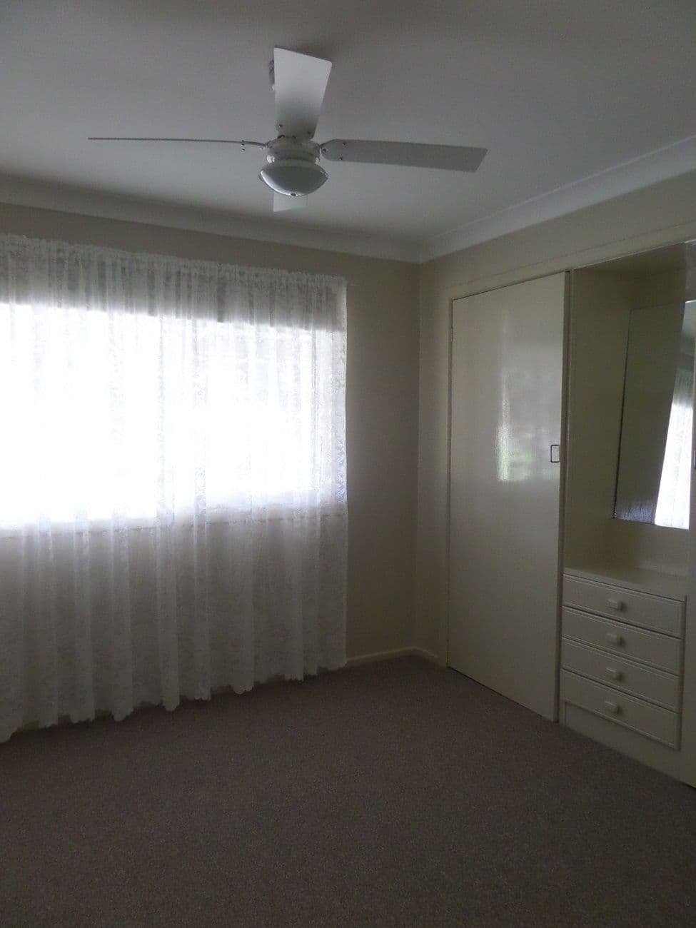 10 Helenor Crescent, NARRANDERA NSW 2700, Narrandera - Thumbnail 8