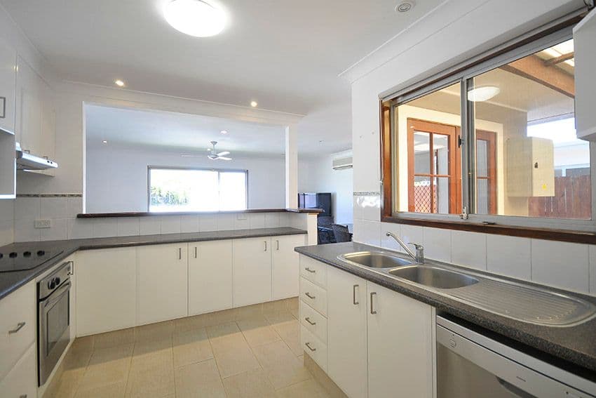 20 Boongala Road, Broadbeach Waters QLD 4218, Broadbeach Waters - Thumbnail 6
