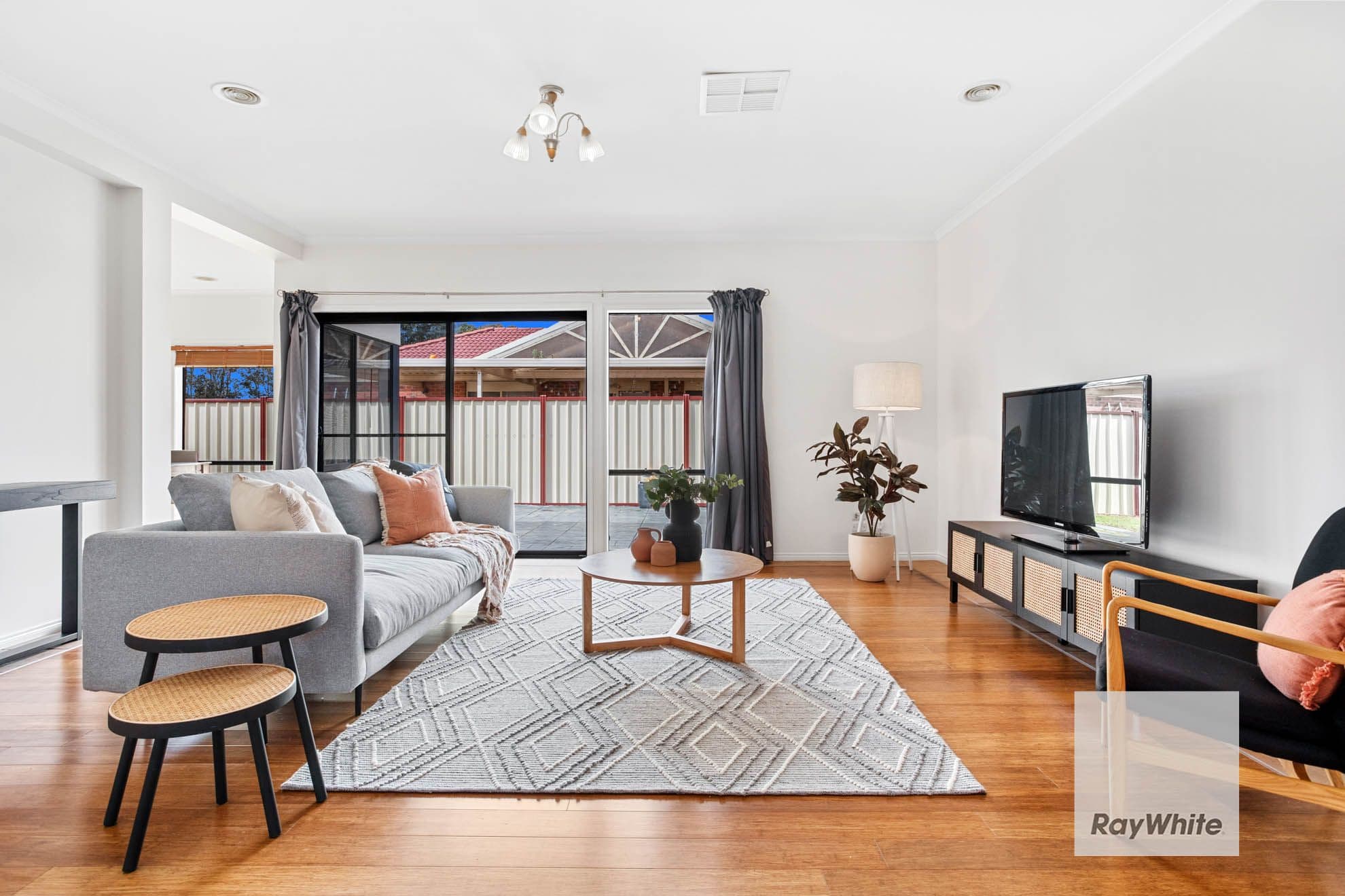10 The Crest, Hillside VIC 3037, Hillside - Thumbnail 5