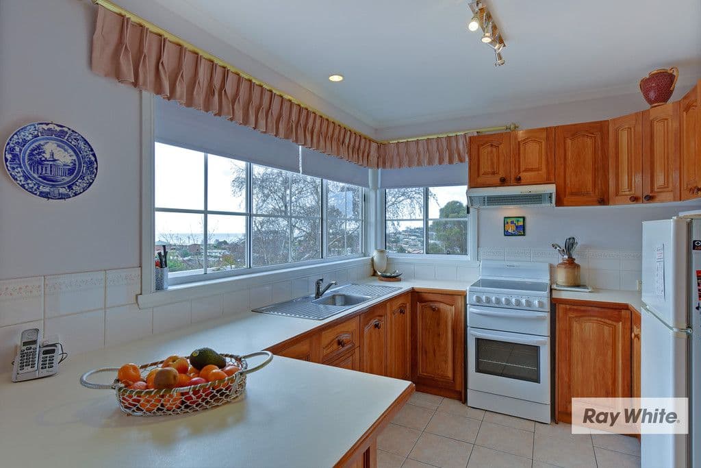 111 Brickport Road, Park Grove TAS 7320, Park Grove - Thumbnail 3