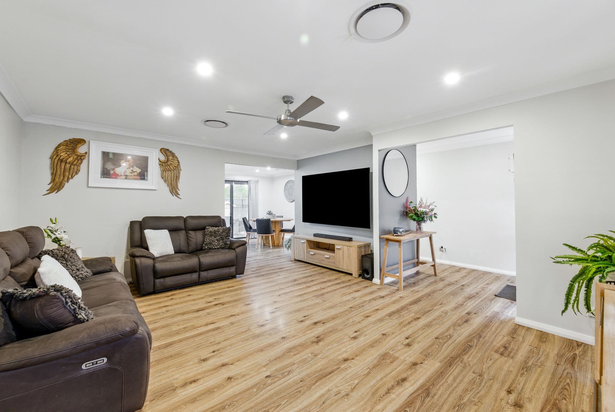 7 Tingha Avenue, South Penrith NSW 2750, South Penrith - Thumbnail 4