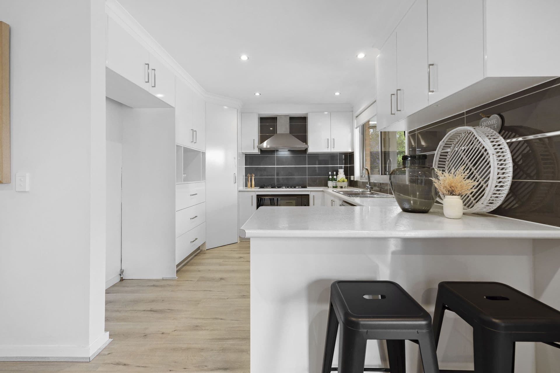 18 Hardy Court, Berwick VIC 3806, Berwick - Thumbnail 8