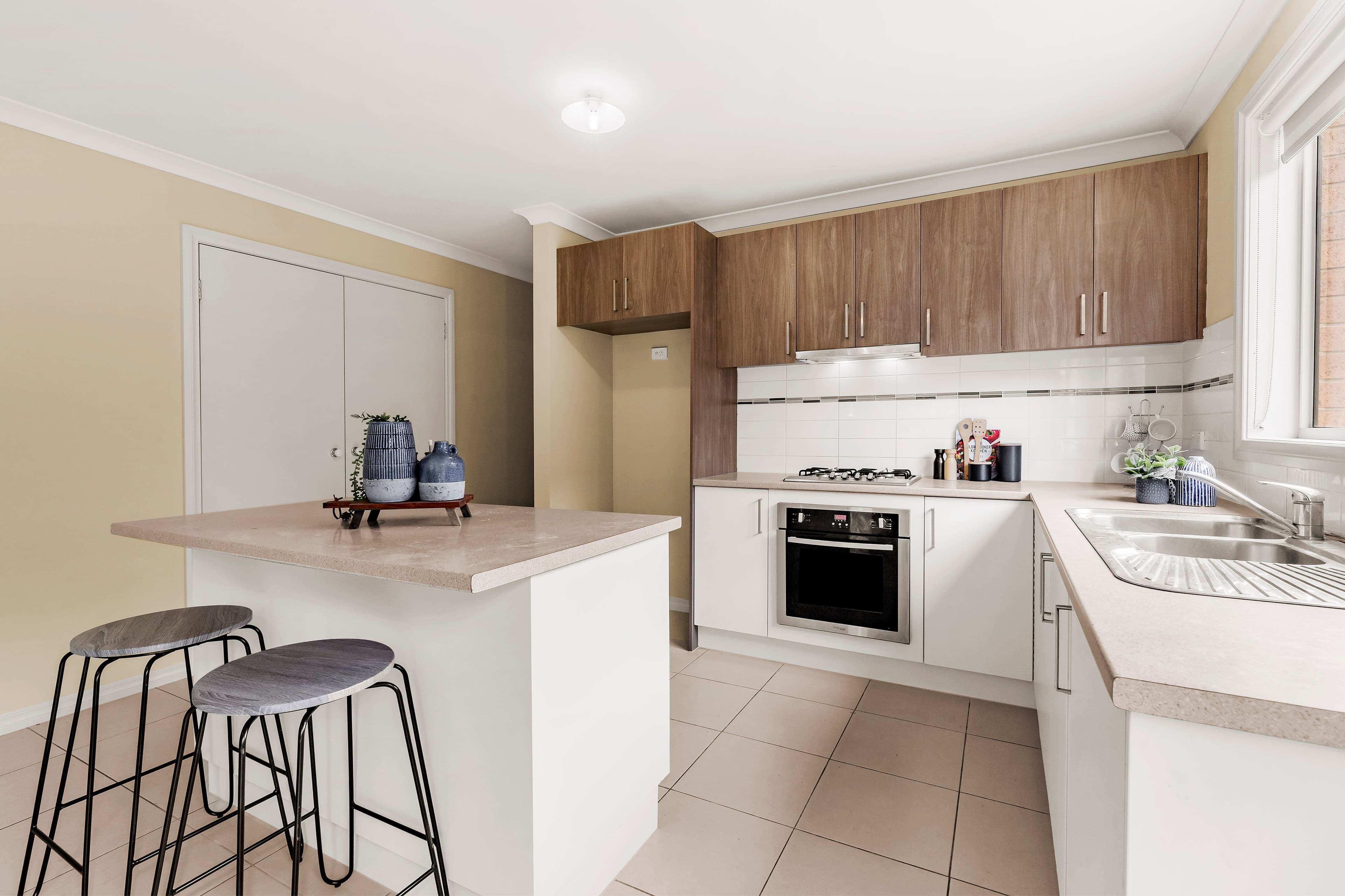 14 Pipit Circuit, South Morang VIC 3752, South Morang - Thumbnail 4