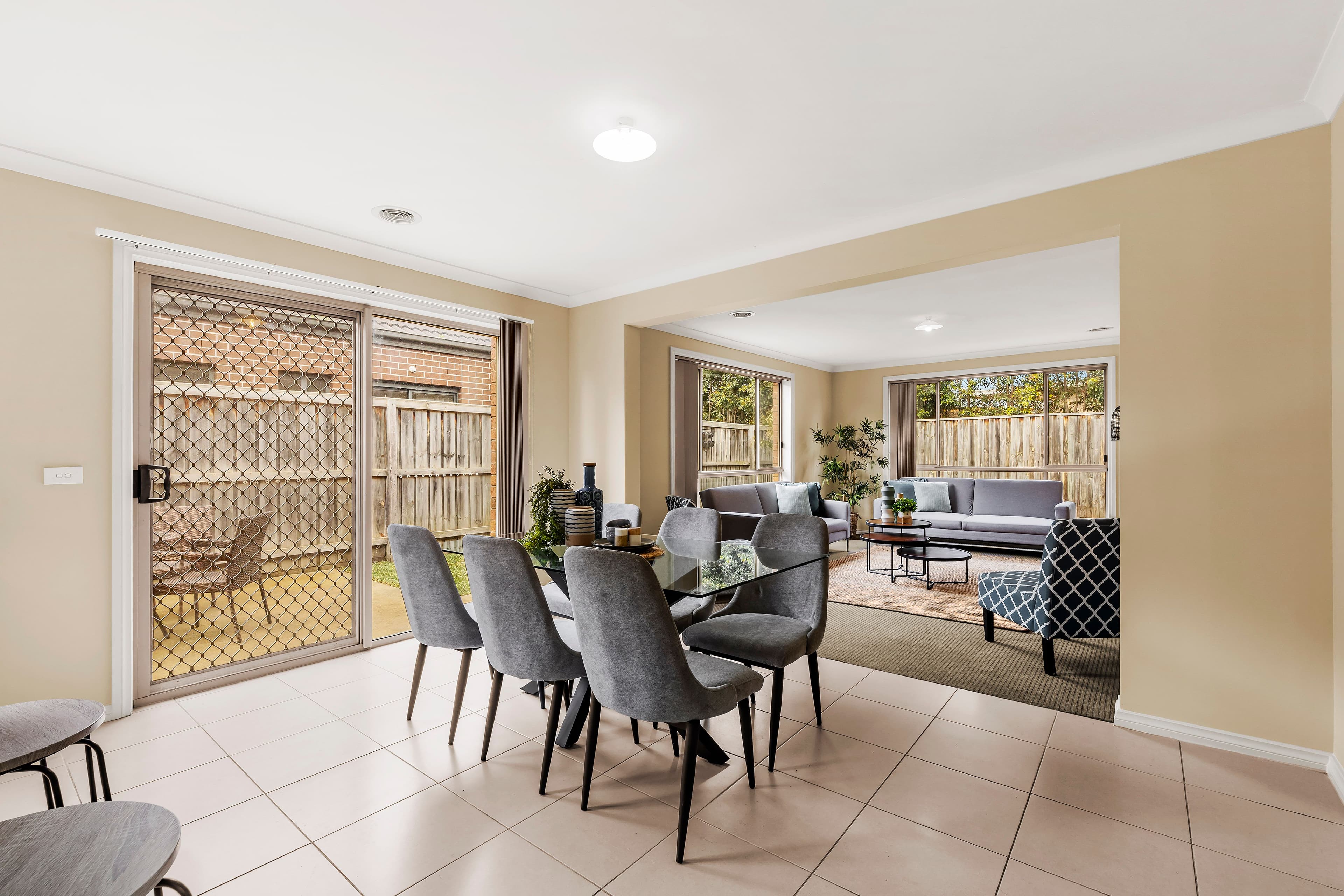 14 Pipit Circuit, South Morang VIC 3752, South Morang - Thumbnail 5