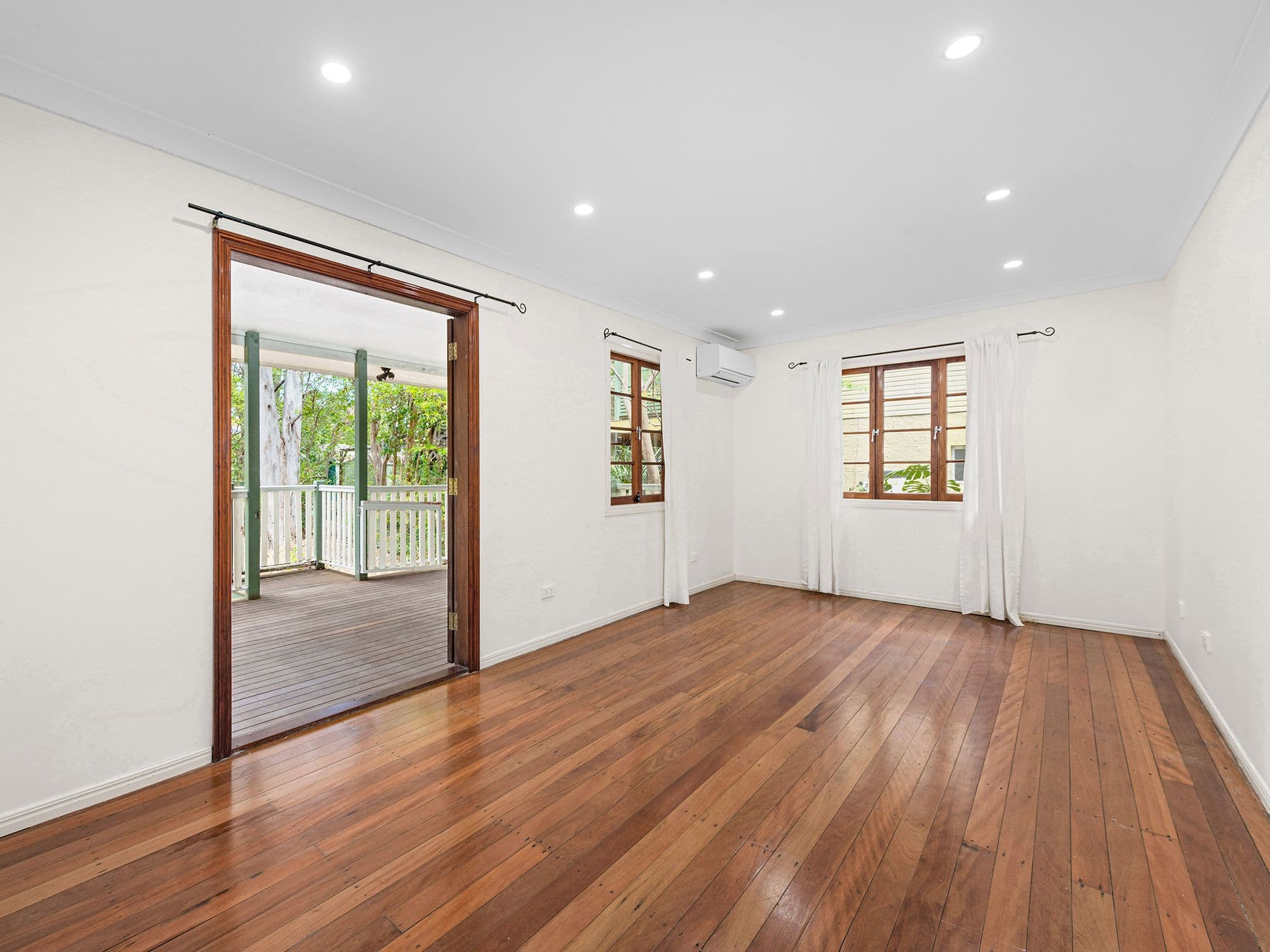 29 Logan Avenue, Oxley QLD 4075, Oxley - Thumbnail 8