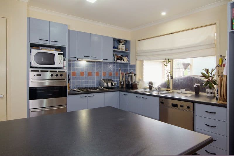 2 Black Wattle Place, SOMERVILLE VIC 3912, Somerville - Thumbnail 5