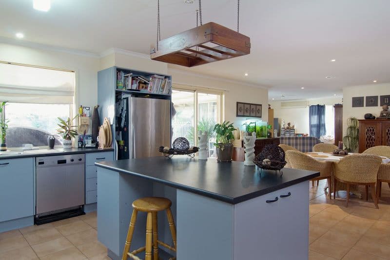2 Black Wattle Place, SOMERVILLE VIC 3912, Somerville - Thumbnail 6