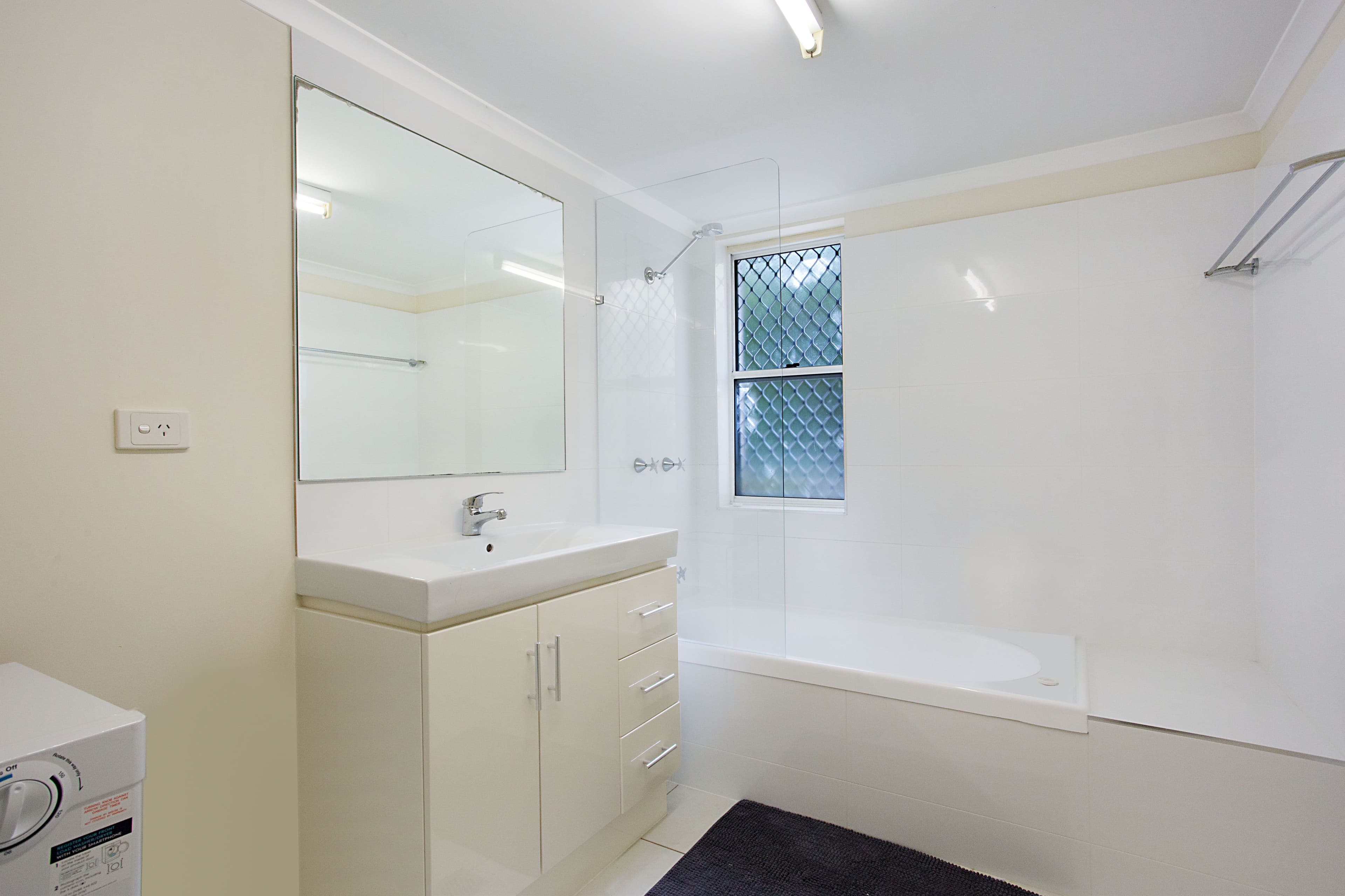 29 Australia Avenue, Broadbeach QLD 4218, Broadbeach - Thumbnail 6