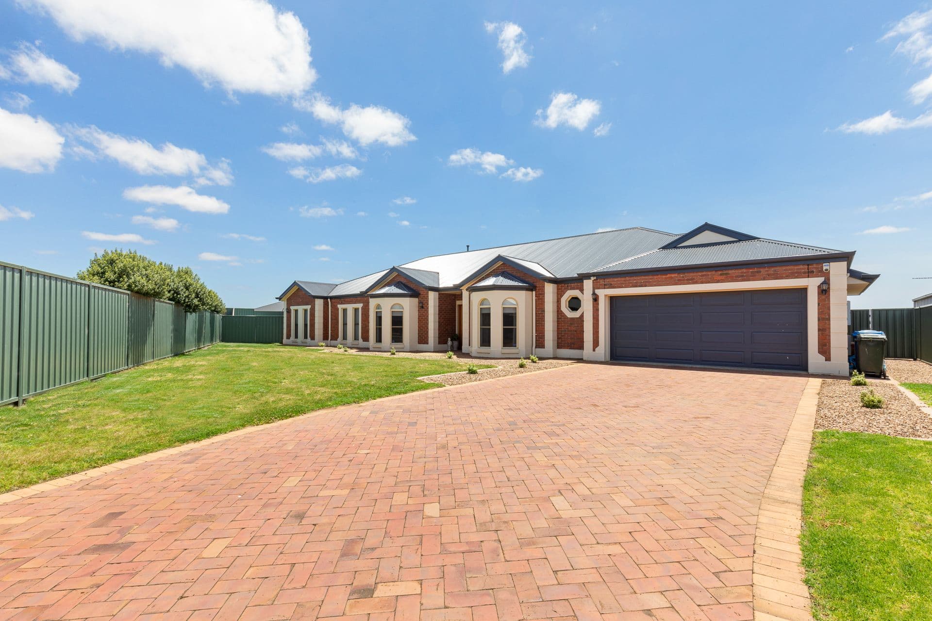 9 Stuart Court, Mount Gambier SA 5290, Mount Gambier - Image 1