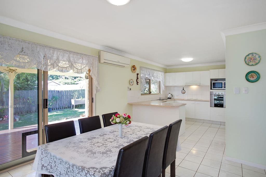 8 Ninnes Court, Mudgeeraba QLD 4213, Mudgeeraba - Thumbnail 4