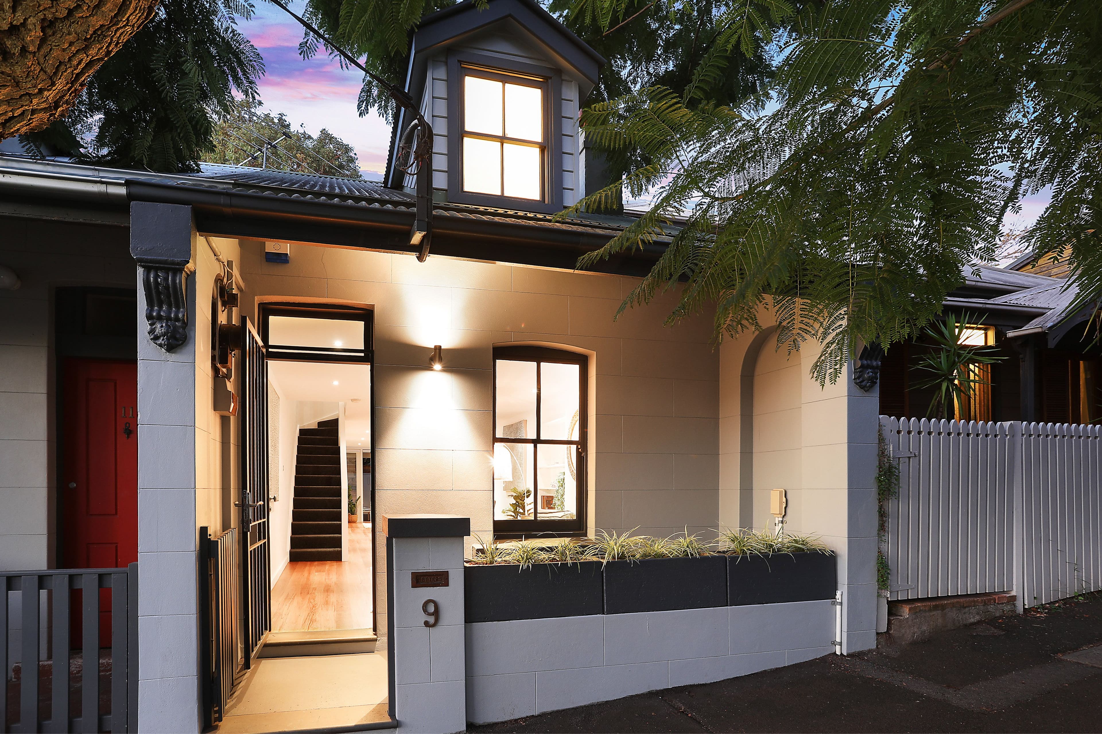 9 Bay Street, Birchgrove - Image 1