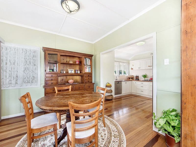 38 Howe Street, Esk QLD 4312, Esk - Thumbnail 3