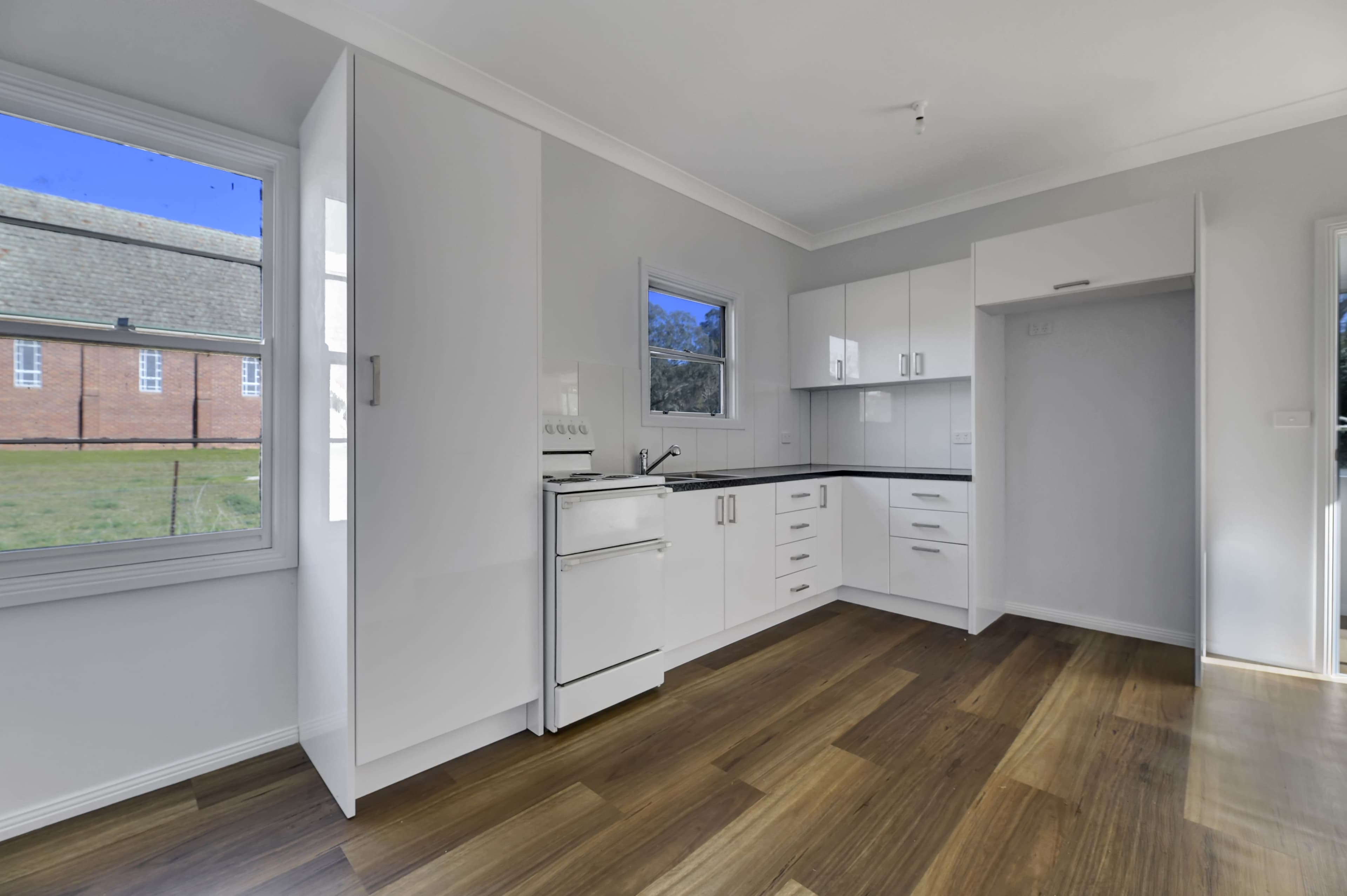 62 Olive Street, Mandurama NSW 2792, Mandurama - Thumbnail 2