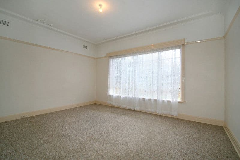 1592 Dandenong Road, OAKLEIGH VIC 3166, Oakleigh - Thumbnail 5