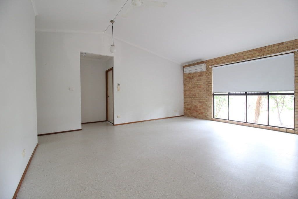 14 Alamein Drive, Emerald QLD 4720, Emerald - Thumbnail 6